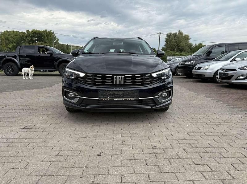 Schwarz Gebraucht 2022 Fiat Tipo Business Kombi | 18.700 € (Fairer Preis) - Bild 1/4