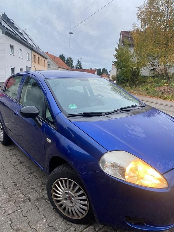 Blau Gebraucht 2008 Fiat Punto Kleinwagen | 899 € (Superpreis) - Bild 1/4