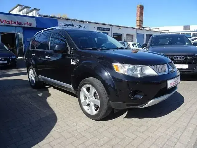 Gebraucht Mitsubishi Outlander Intense 156 PS (114 kW) 2009 Schwarz SUV