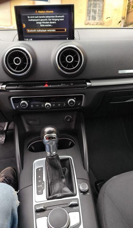 Gebraucht Audi A3 Sport 116 PS (85 kW) 2016 Schwarz Kleinwagen