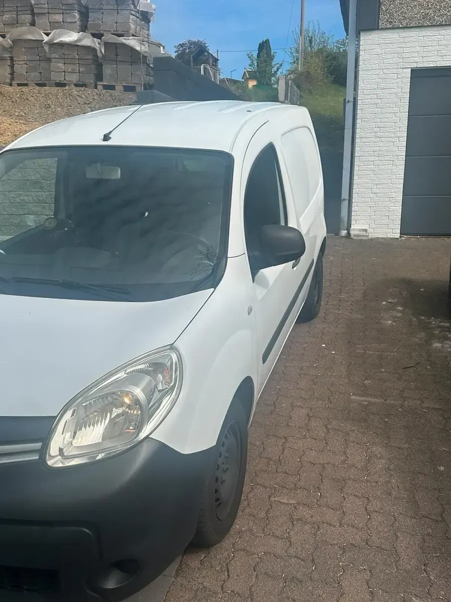 Usata Renault Kangoo 75 CV (55 kW) 2014 Bianco Monovolume