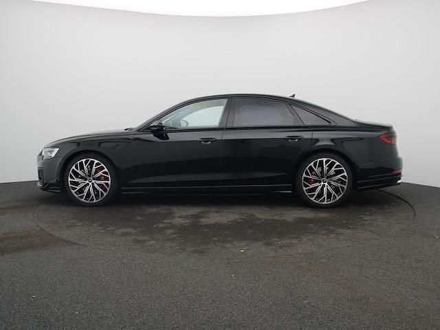 Gebraucht Audi S8 Ambiente 571 PS (419 kW) 2023 Mythosschwarz metallic Limousine