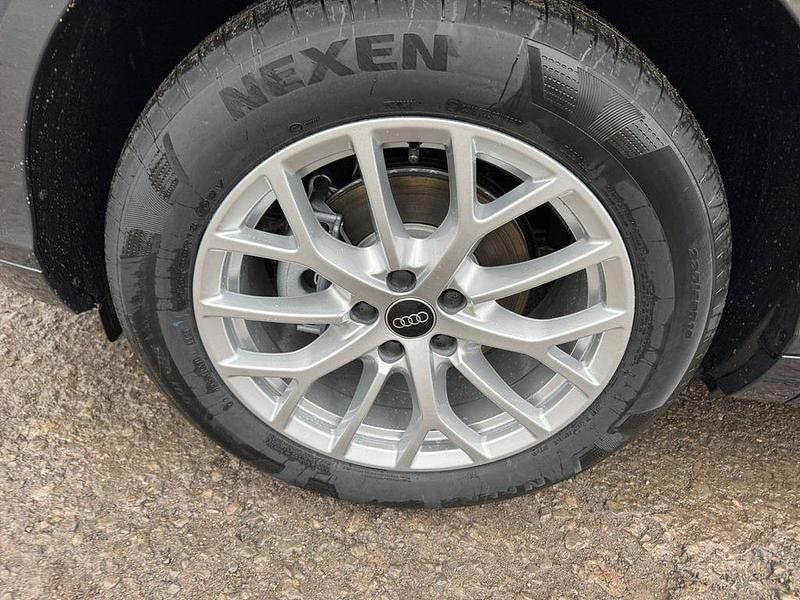 Neu Audi Q3 Ambiente 150 PS (110 kW) 2026 Schwarz SUV