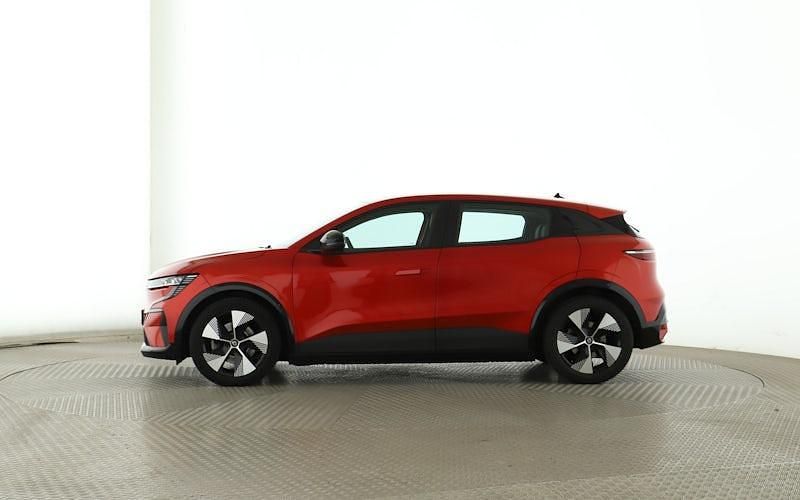 Gebraucht Renault Megane E-Tech Equilibre 96 kW (131 PS) 2022 Rot Limousine