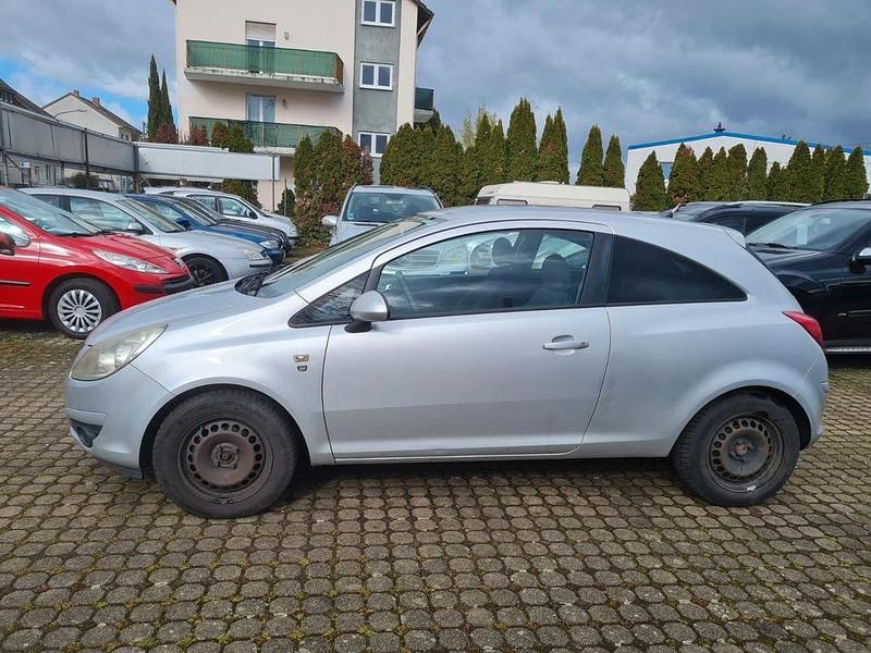 Gebraucht Opel Corsa Edition 75 PS (55 kW) 2010 Silber Kleinwagen