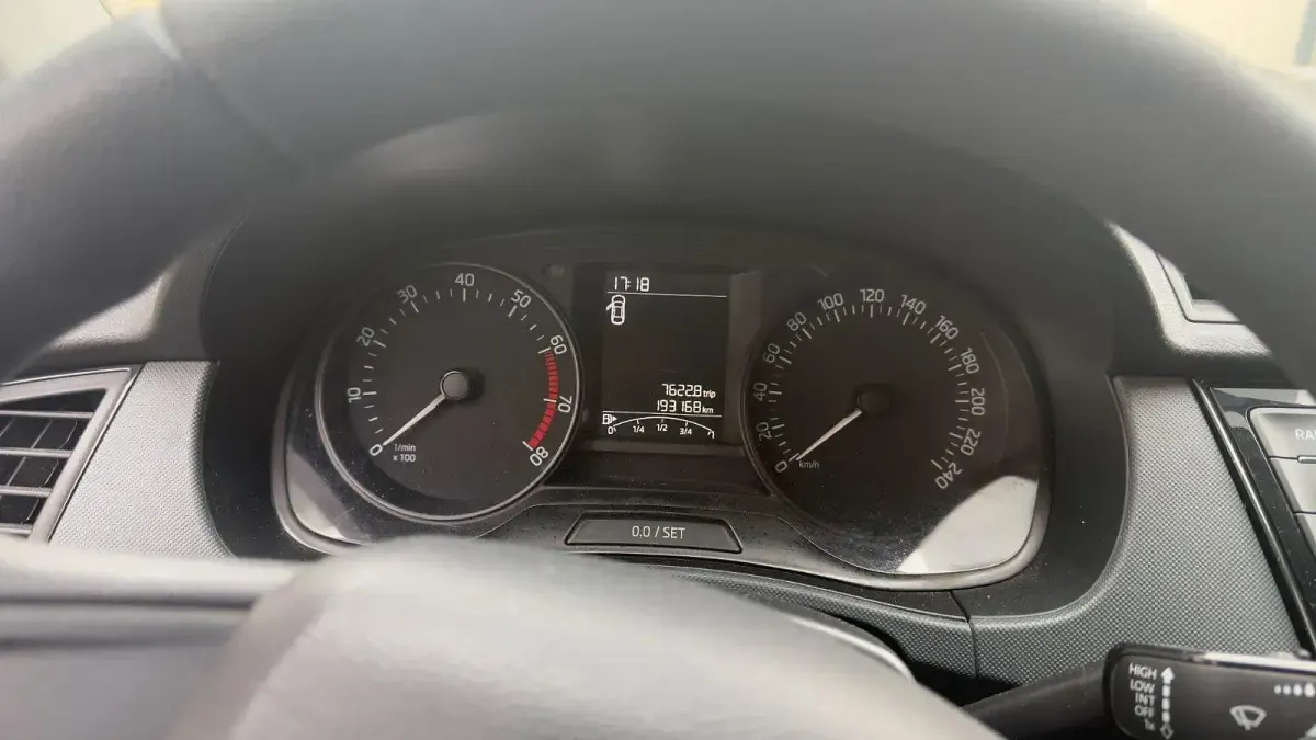 Gebraucht Skoda Fabia 90 PS (66 kW) 2016 Weiß Kombi