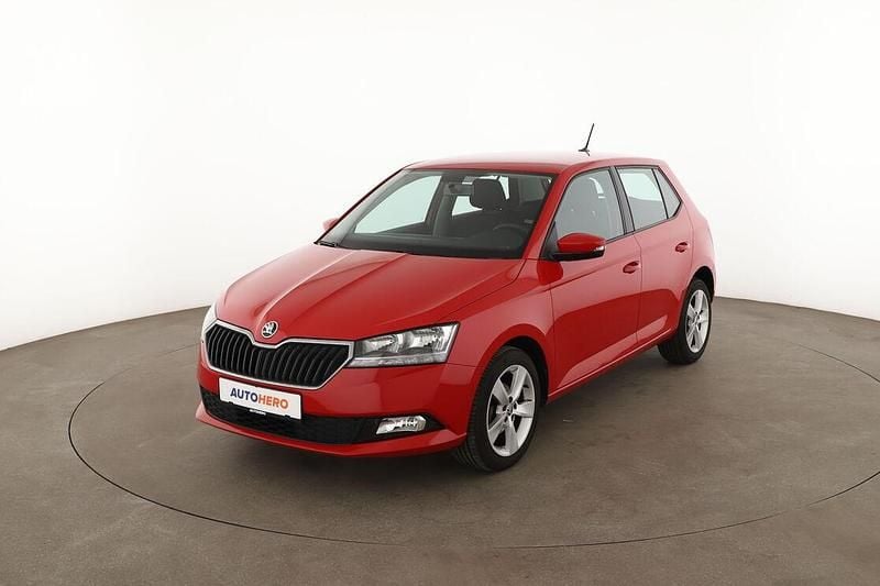 Gebraucht Skoda Fabia Cool Plus 2019 Rot Limousine