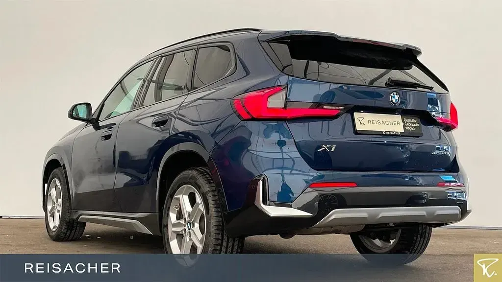 Gebraucht BMW X1 Comfort Edition 163 PS (119 kW) 2025 Phytonicblau SUV