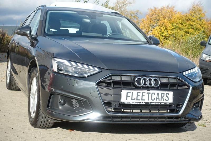 Gebraucht Audi A4 150 PS (110 kW) 2022 Grau Kombi