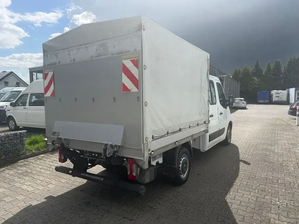 Gebraucht Renault Master 131 PS (96 kW) 2019 Weiß Van / Kleinbus