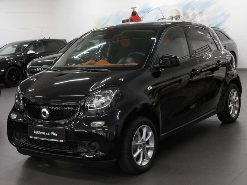 Schwarz Gebraucht 2015 Smart ForFour Kleinwagen | 7.090 € (Fairer Preis) - Bild 1/4
