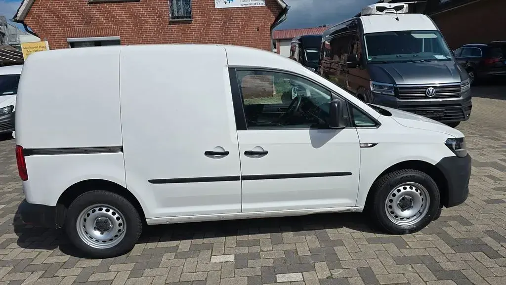 Gebraucht VW Caddy 75 PS (55 kW) 2020 Weiß Van / Kleinbus
