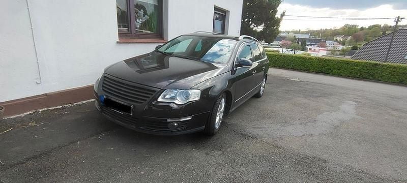 Second-hand VW Passat 150 CP (110 kW) 2006 Negru Berlinǎ