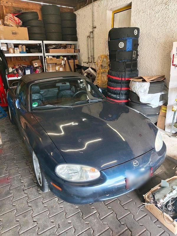 Gebraucht Mazda MX5 110 PS (80 kW) 1998 Blau Cabrio