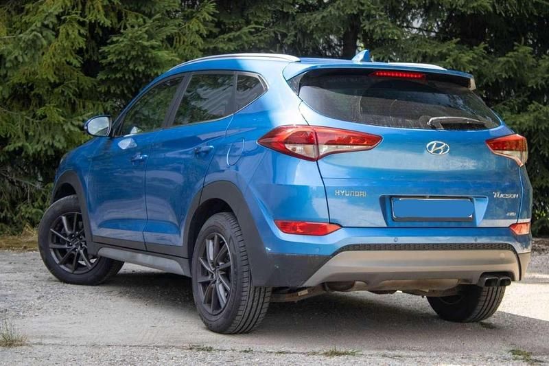 Gebraucht Hyundai Tucson Trend 177 PS (130 kW) 2017 Blau SUV