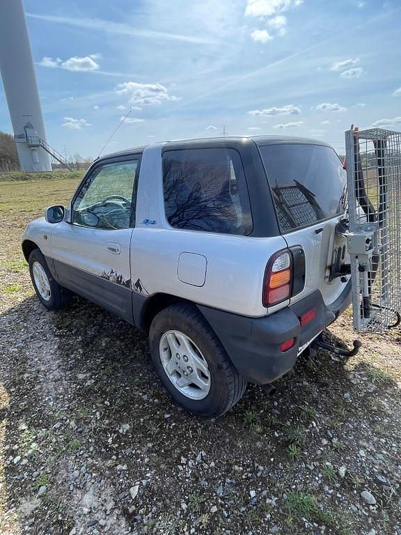 Gebraucht Toyota RAV4 128 PS (94 kW) 1999 SUV