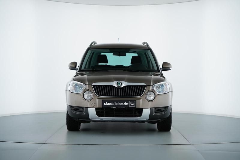 Gebraucht Skoda Yeti Active 110 PS (80 kW) 2013 Braun SUV