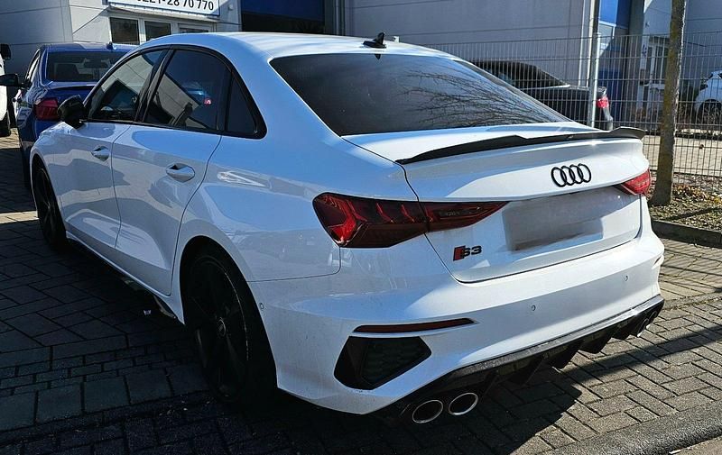 Gebraucht Audi S3 Comfort 310 PS (228 kW) 2022 Weiß Limousine