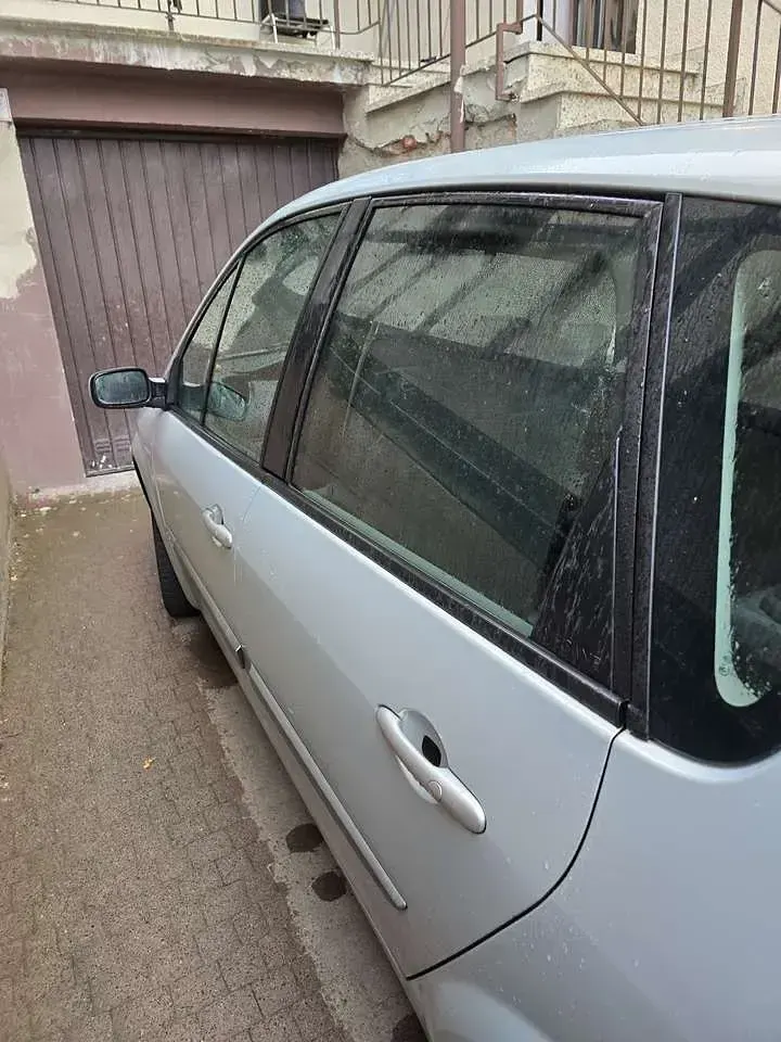 Gebraucht Renault Scénic II 135 PS (99 kW) 2004 Van / Kleinbus