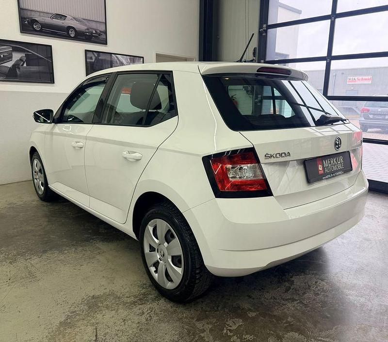 Gebraucht Skoda Fabia Active 95 PS (69 kW) 2018 Weiß Limousine