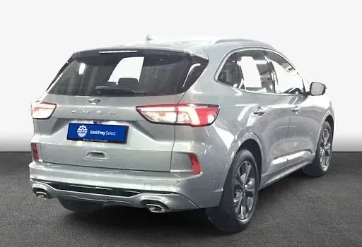 Gebraucht Ford Kuga ST-Line 120 PS (88 kW) 2024 Silber SUV