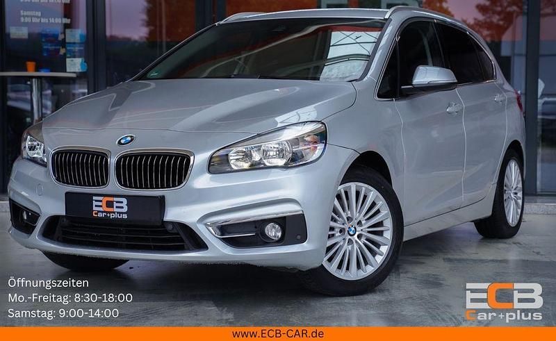 Silber Gebraucht 2015 BMW 218 Active Tourer Luxury Line Van / Kleinbus | 15.490 € (Guter Preis) - Bild 1/4