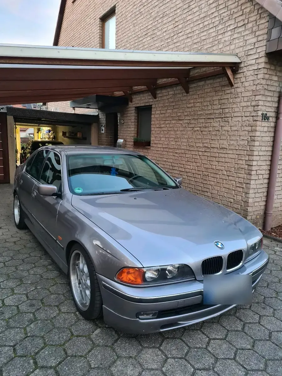 Gebraucht BMW 520 150 PS (110 kW) 1997 Silber Limousine