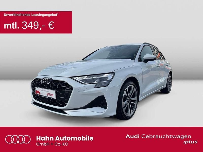 Gletscherweiß metallic Gebraucht 2025 Audi A3 Advanced Limousine | 36.930 € (Guter Preis) - Bild 1/3