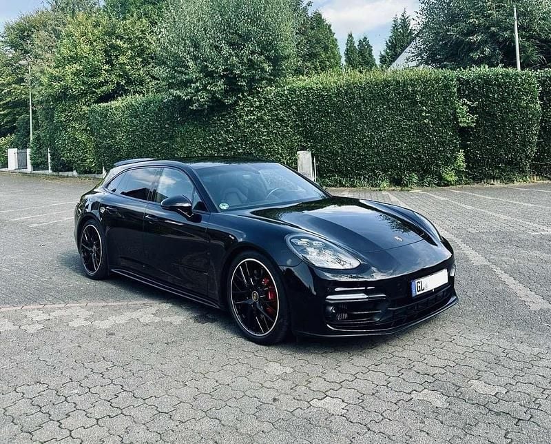 Gebraucht 2019 Porsche Panamera GTS Sport Turismo Limousine | 67.900 € (Superpreis) - Bild 1/4