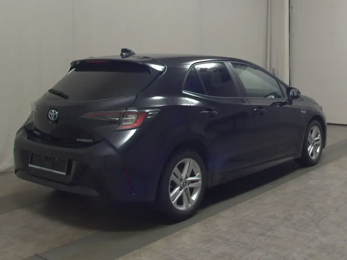 Gebraucht Toyota Corolla 122 PS (89 kW) 2019 Schwarz Limousine