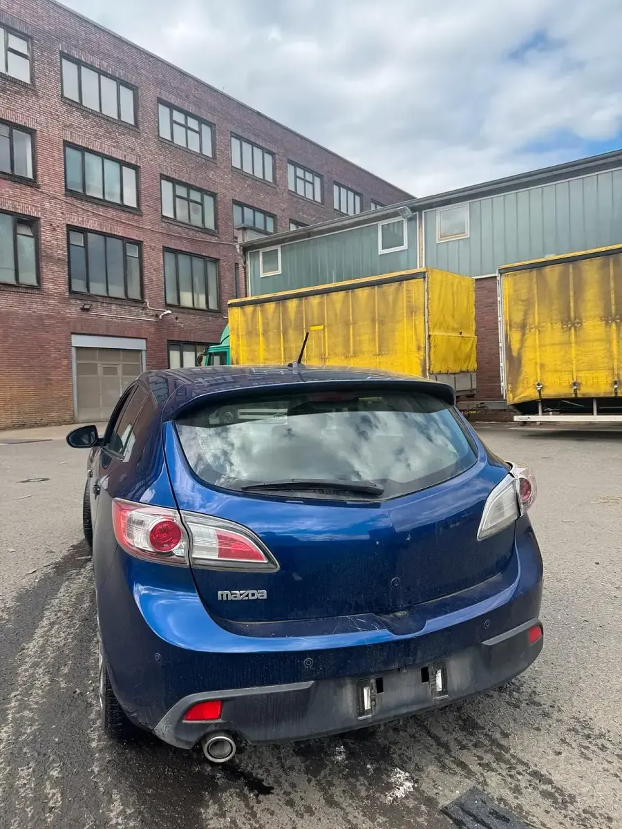Gebraucht Mazda 3 150 PS (110 kW) 2010 Blau Limousine