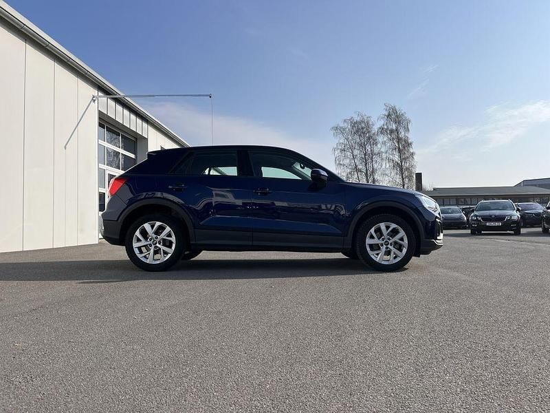 Gebraucht Audi Q2 150 PS (110 kW) 2022 Navarrablau SUV
