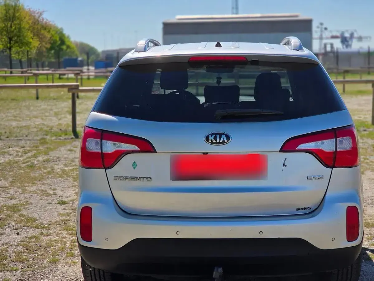 Gebraucht Kia Sorento Vision 197 PS (144 kW) 2014 Silber SUV