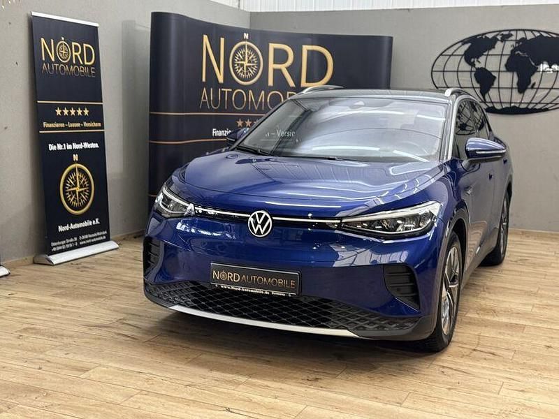 Blue dusk metallic (metallic) Gebraucht 2022 VW ID.4 Pro Performance SUV | 24.789 € (Superpreis) - Bild 1/3