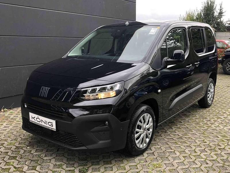 Schwarz Neu 2025 Fiat Doblò Van / Kleinbus | 22.184 € (Fairer Preis) - Bild 1/4