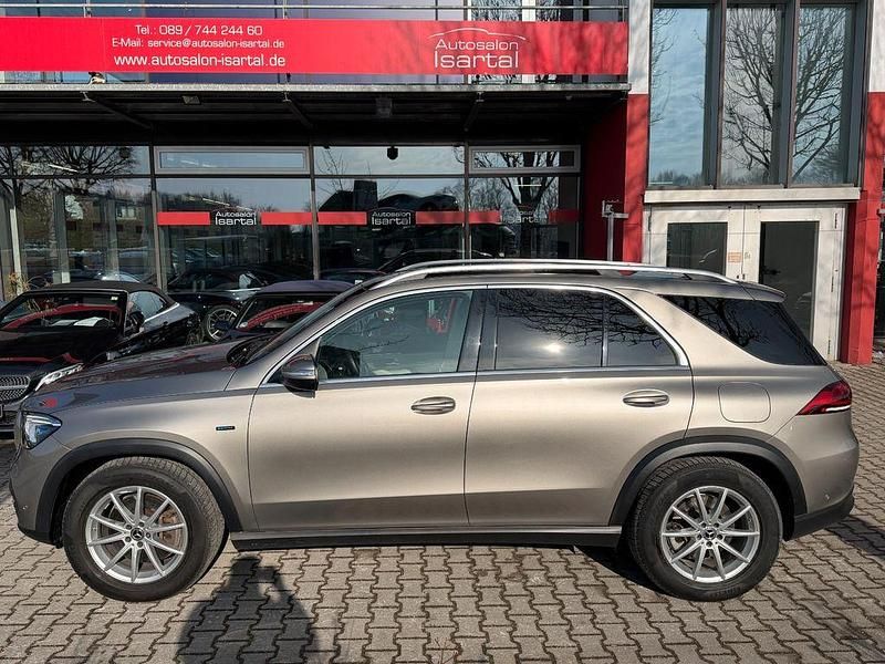 Silber (mojavesilber) Gebraucht 2021 Mercedes GLE350 SUV | 59.900 € (Fairer Preis) - Bild 1/4