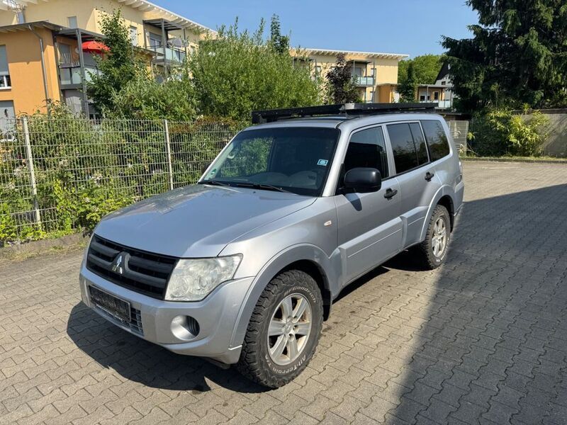 Other Gebraucht 2014 Mitsubishi Pajero Edition SUV | 13.990 € - Bild 1/4