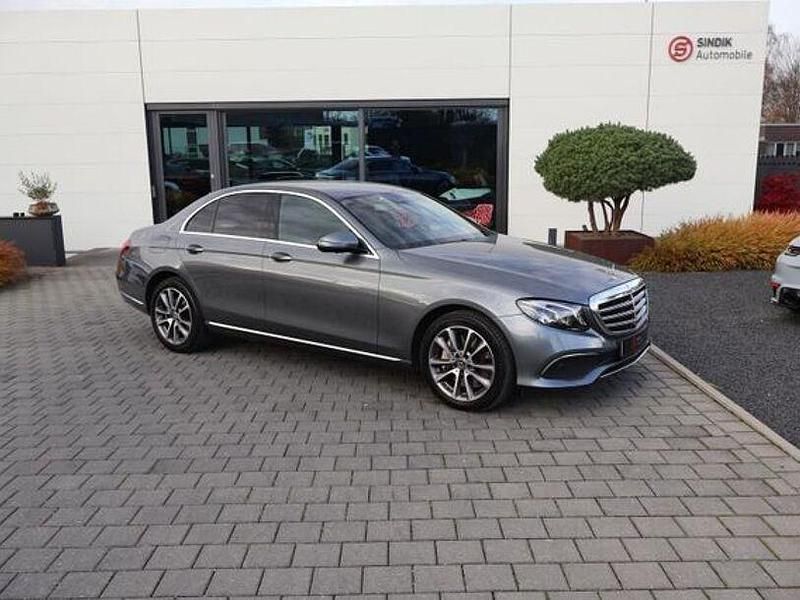 Gebraucht Mercedes E400 Avantgarde 340 PS (250 kW) 2018 Grau Limousine