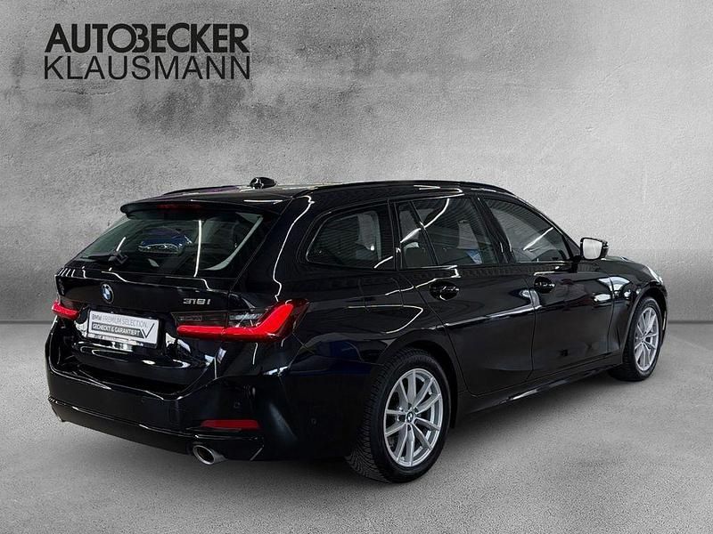 Gebraucht BMW 318 Shadowline 156 PS (114 kW) 2024 Schwarz Kombi