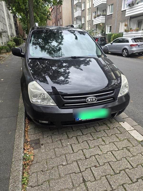 Schwarz Gebraucht 2007 Kia Carnival Van / Kleinbus | 3.400 € (Fairer Preis) - Bild 1/4