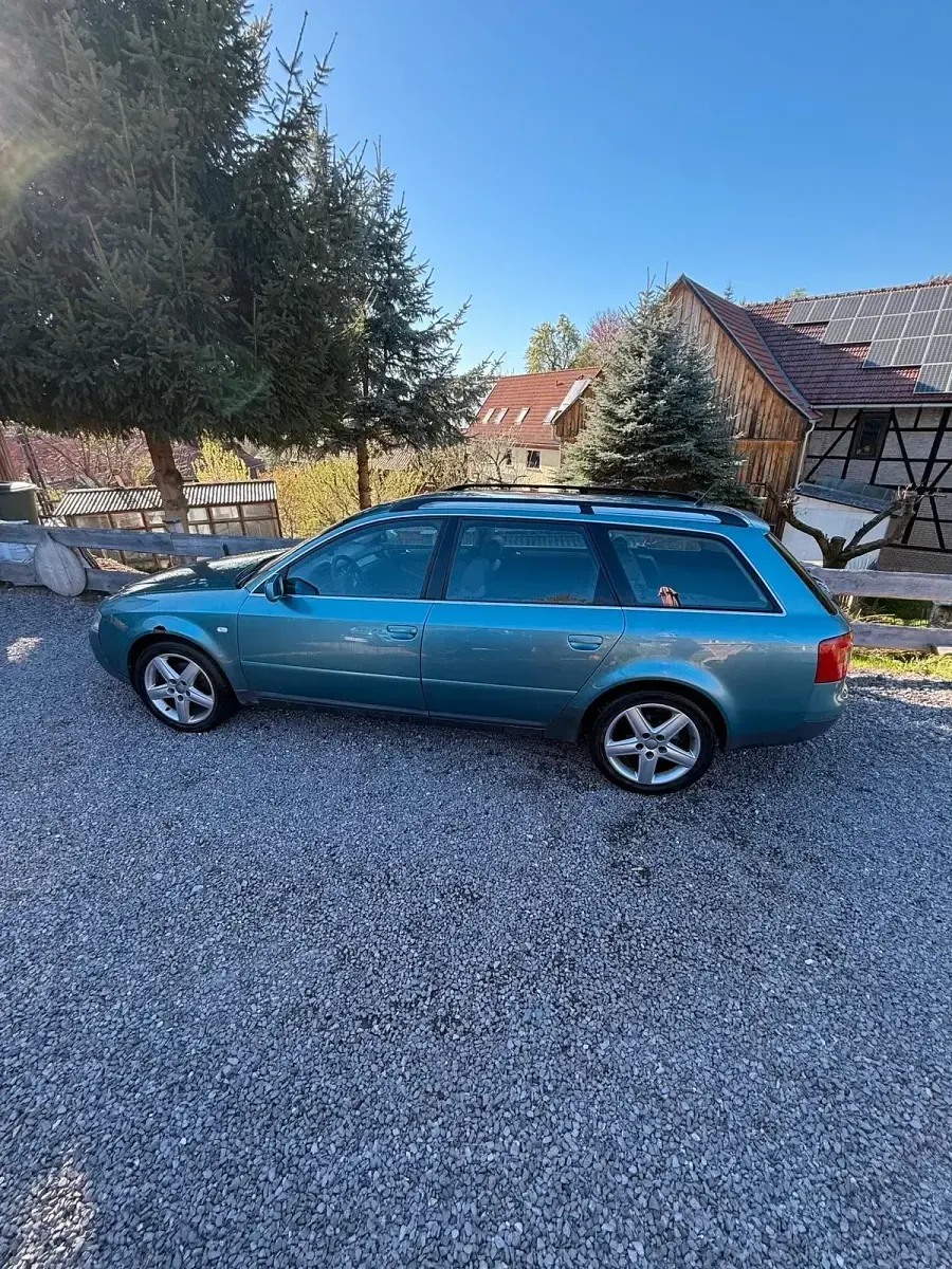 Second-hand Audi A6 Basis 165 CP (121 kW) 1998 Break