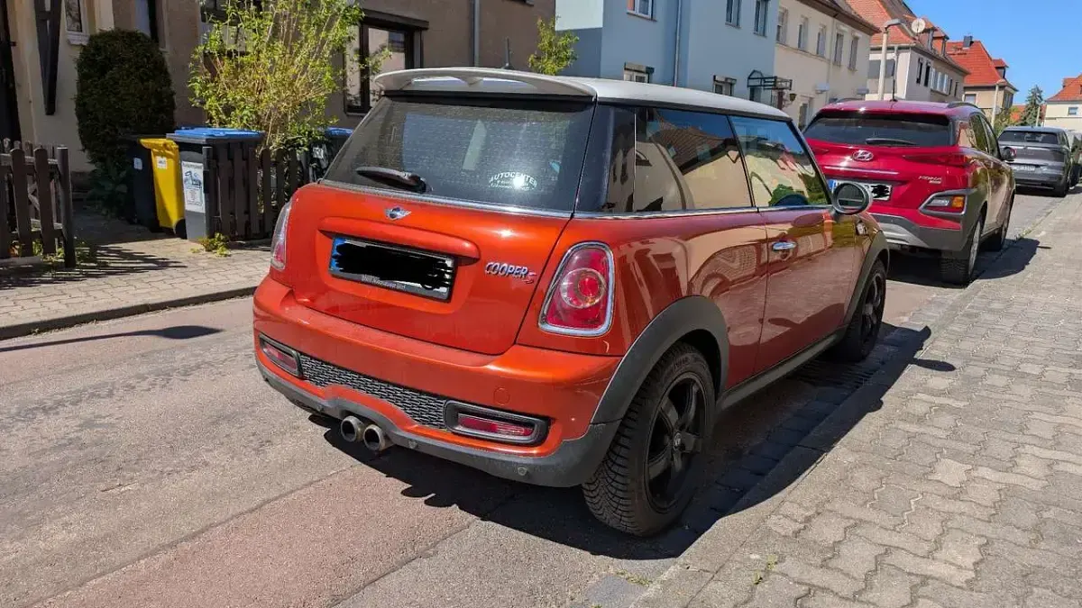 Używany Mini Cooper S 184 KM (135 kW) 2011 Pomarańczowy Hatchback