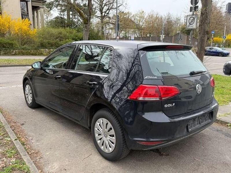Gebraucht VW Golf VII 86 PS (63 kW) 2015 Schwarz Limousine