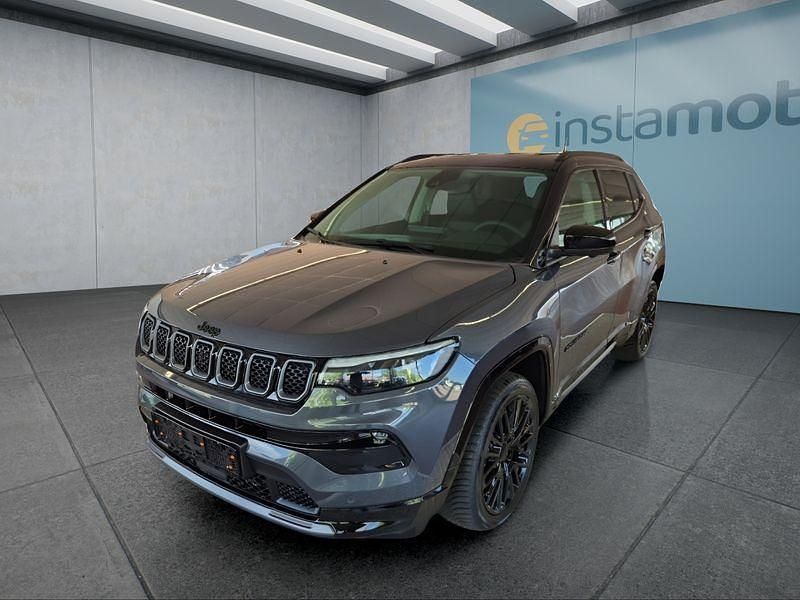 Gebraucht Jeep Compass 131 PS (96 kW) 2024 Grau SUV