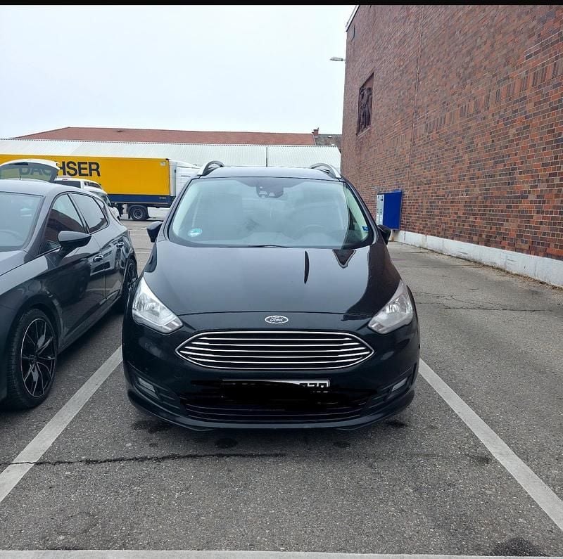 Schwarz Gebraucht 2016 Ford Grand C-Max Business Edition Van / Kleinbus | 4.500 € (Guter Preis) - Bild 1/4