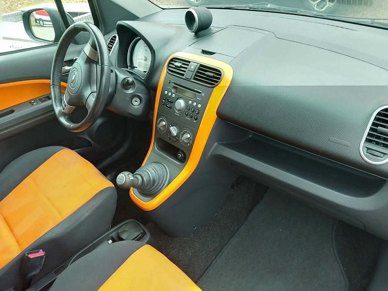 Second-hand Opel Agila 68 CP (50 kW) 2008 Negru Hatchback