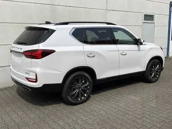 Neu SsangYong Rexton 201 PS (147 kW) 2026 Silky white pearl wak SUV