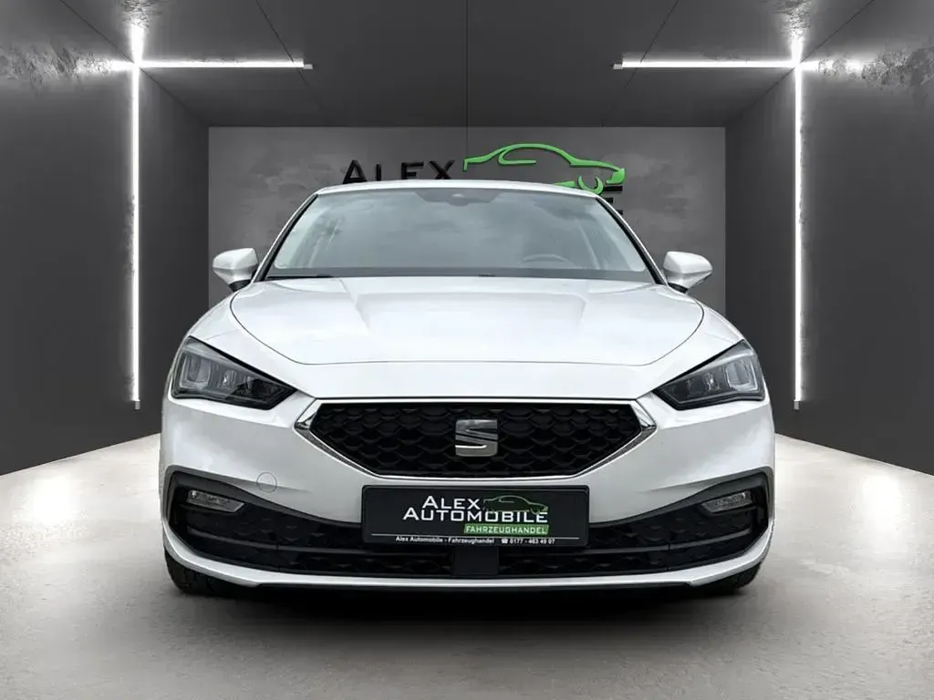 Gebraucht Seat Leon Style 110 PS (80 kW) 2020 White candy Limousine