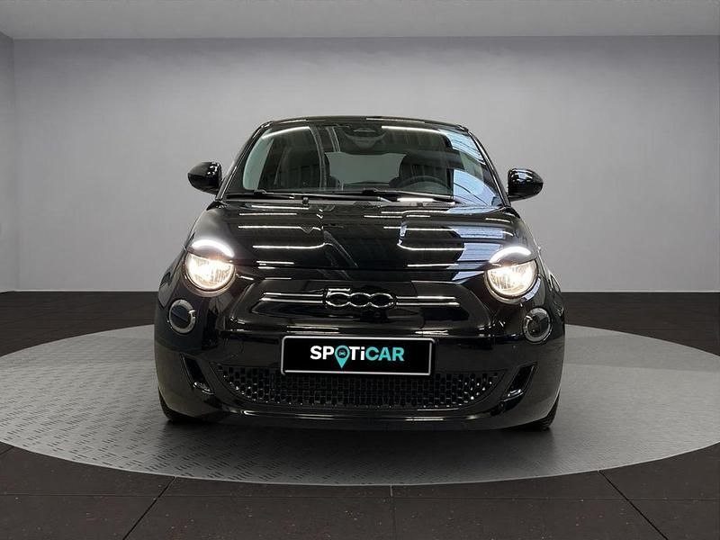 Gebraucht Fiat 500e 86 kW (118 PS) 2023 Schwarz Kleinwagen