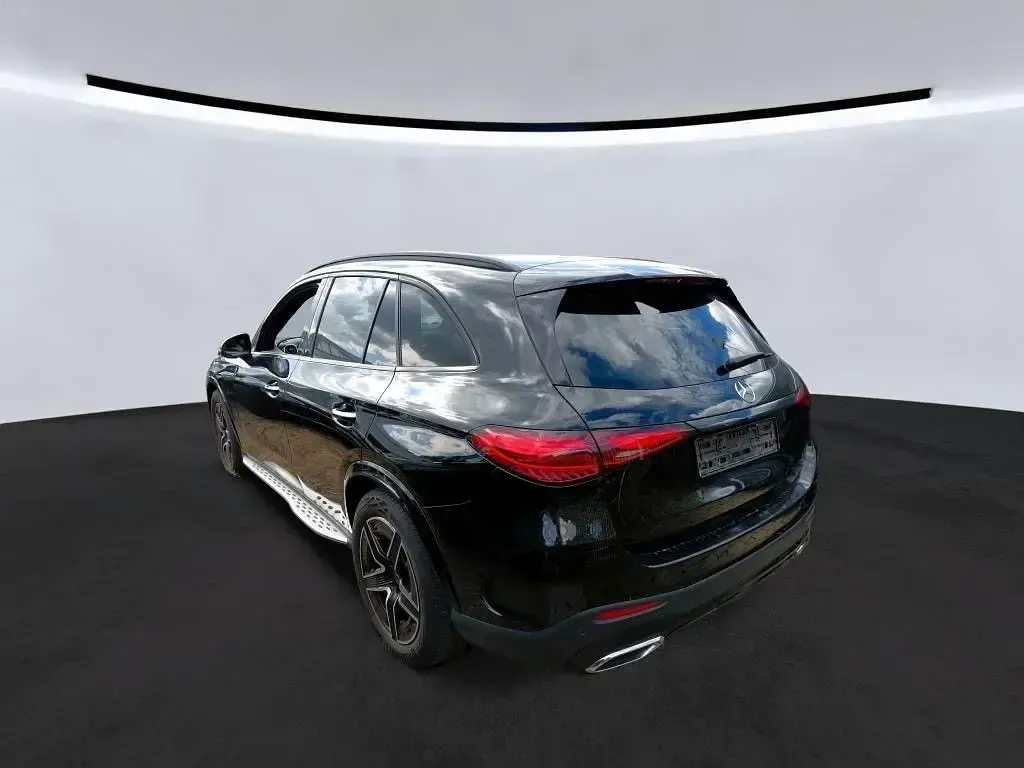 Gebraucht Mercedes GLC300 AMG 292 PS (214 kW) 2023 Schwarz SUV
